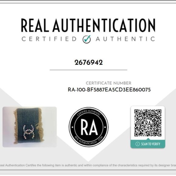 Chanel 01p Denim CC Crystal Logo Cuff Bracelet - Picture 4 of 12